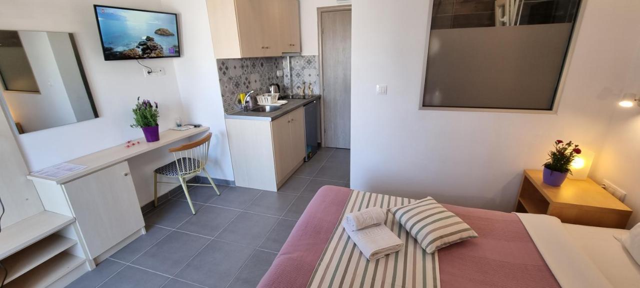 Ammos Hotel Agia Triada  Bagian luar foto
