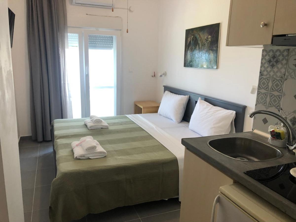 Ammos Hotel Agia Triada  Bagian luar foto