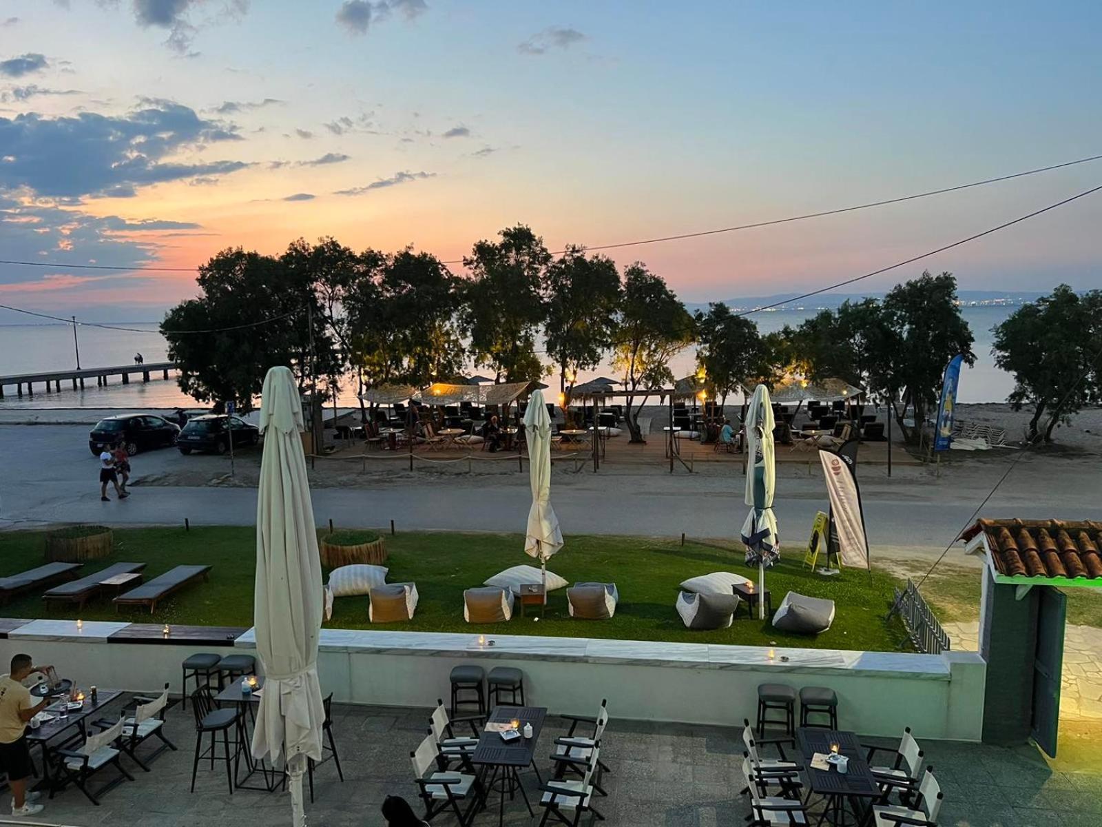 Ammos Hotel Agia Triada  Bagian luar foto