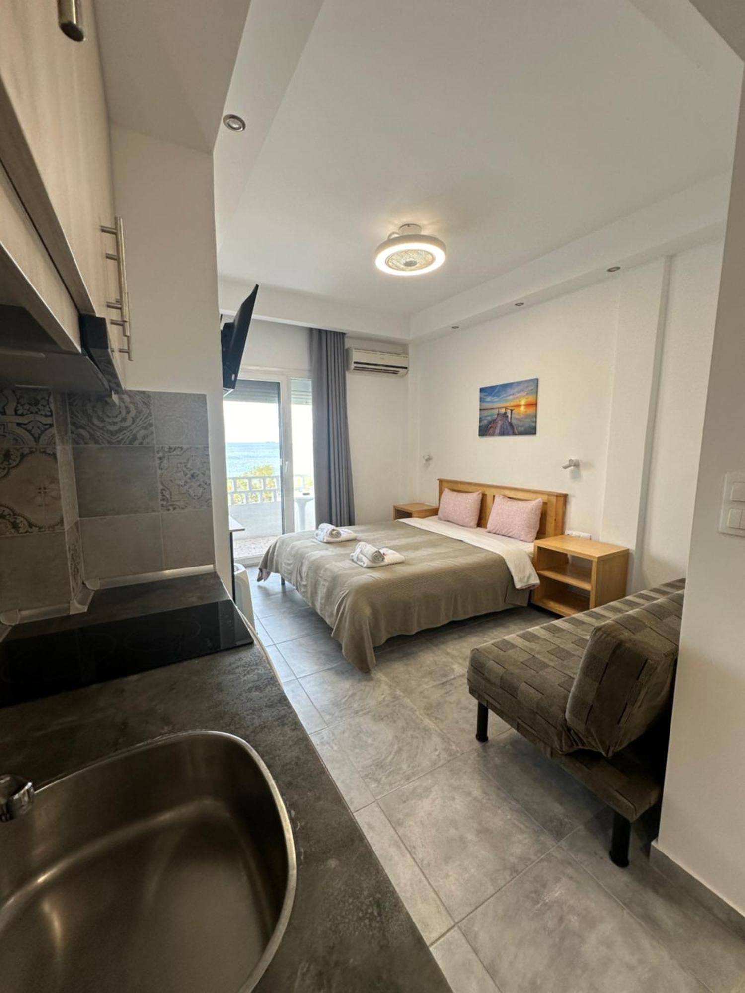 Ammos Hotel Agia Triada  Bagian luar foto