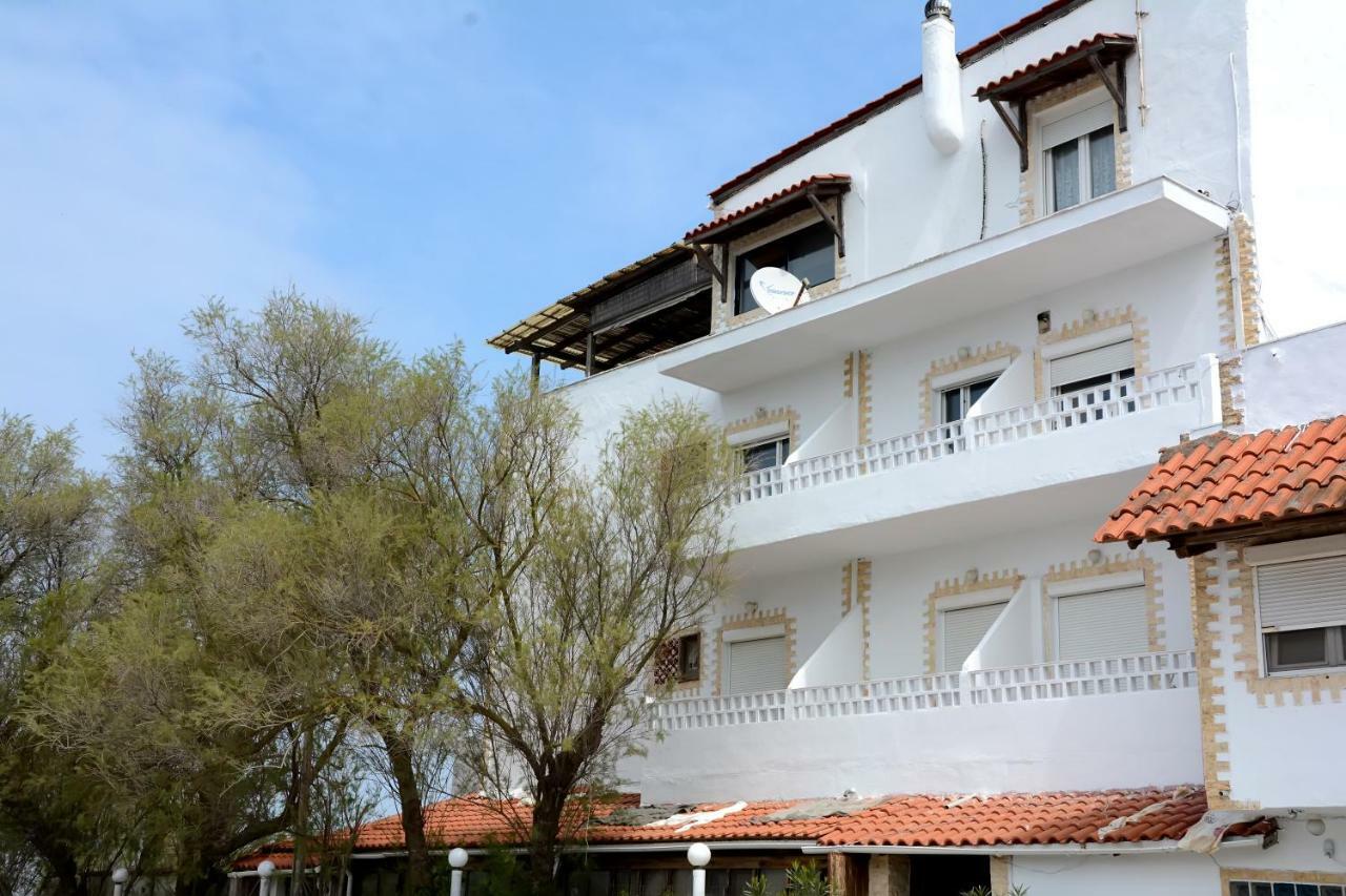 Ammos Hotel Agia Triada  Bagian luar foto